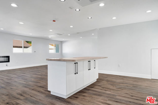 11611 Burbank Boulevard, North Hollywood CA: https://media.crmls.org/mediaz/a6bddce3-59e4-4ce5-a0d7-9b36b84a1b31.jpg