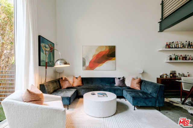 1220 N Orange Grove Avenue, West Hollywood CA: https://media.crmls.org/mediaz/a6bde38f-34dd-4a25-b8f8-f6bab1d5f171.jpg