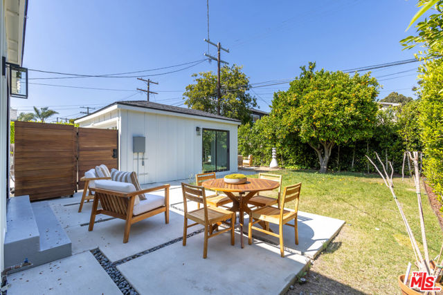 3840 Lyceum Avenue, Los Angeles CA: https://media.crmls.org/mediaz/a6be1cd6-601d-4e59-8b87-1d2139392a10.jpg