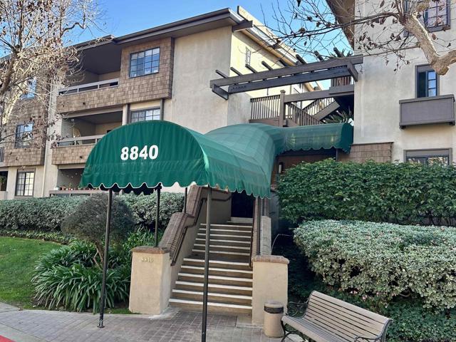 8840 Villa La Jolla Dr, La Jolla, California 92037, 2 Bedrooms Bedrooms, ,2 BathroomsBathrooms,Condominium,For Sale,Villa La Jolla Dr,250020212SD