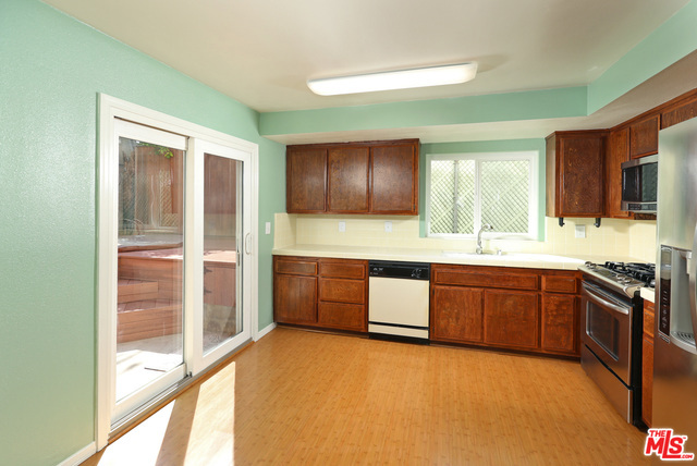 2616 VOORHEES Avenue, Redondo Beach, California 90278, 2 Bedrooms Bedrooms, ,1 BathroomBathrooms,Residential,Sold,VOORHEES,17267962