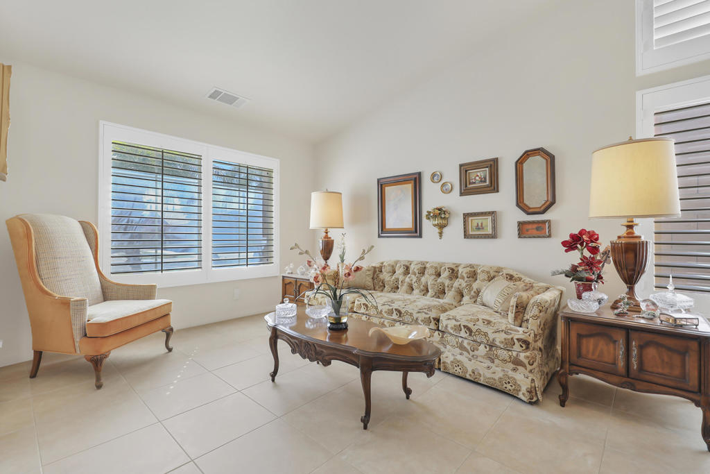 MLS #219137349DA image #4