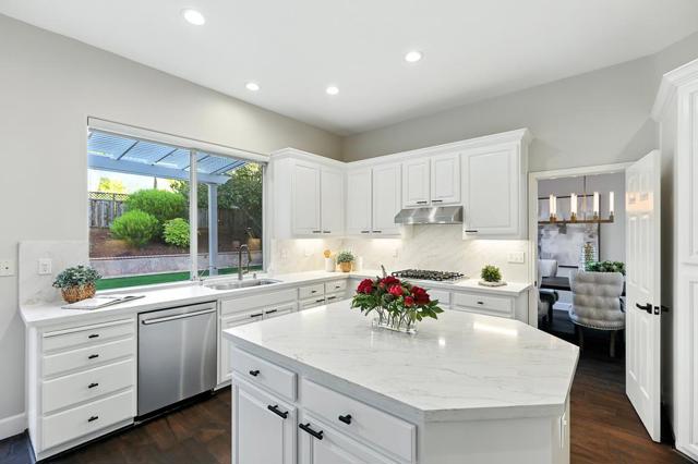5828 Newgate Court, San Jose CA: https://media.crmls.org/mediaz/a6bf3f5c-1805-4c54-b485-4911fae87cc4.jpg