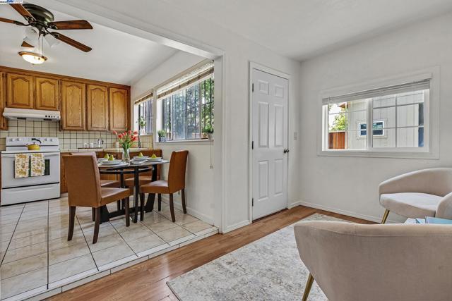 2715 Mosswood Dr, San Jose CA: https://media.crmls.org/mediaz/a6bfa802-39d9-4af3-bdc8-70d51e1f07ab.jpg