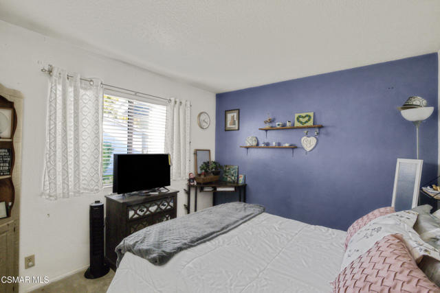 2190 Westshore Lane, Westlake Village CA: https://media.crmls.org/mediaz/a6c0168c-375f-427c-b8c9-f58ba7c0b4b4.jpg