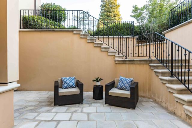 58 Marymont Avenue, Atherton CA: https://media.crmls.org/mediaz/a6c088d5-3467-4810-9d0b-216207c65be5.jpg