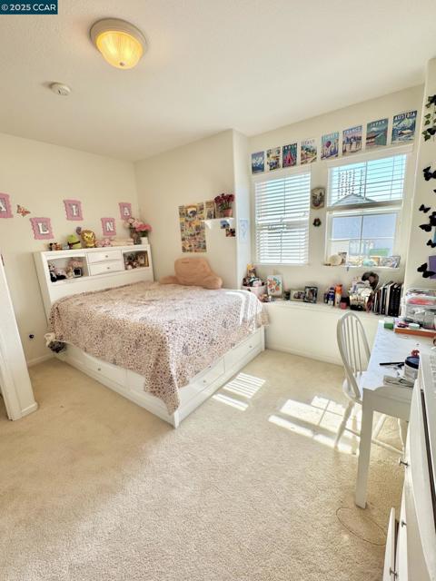 5114 Rasmussen Way, Fairfield CA: https://media.crmls.org/mediaz/a6c0fe98-fe02-42ca-a15b-dc906b07a564.jpg