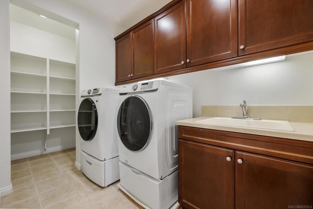 MLS #250033938SD img 27