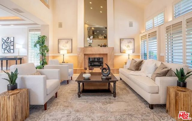 10214 Candleberry Lane, Northridge CA: https://media.crmls.org/mediaz/a6c35b2c-a654-4983-a9fd-32d3c1db2ded.jpg