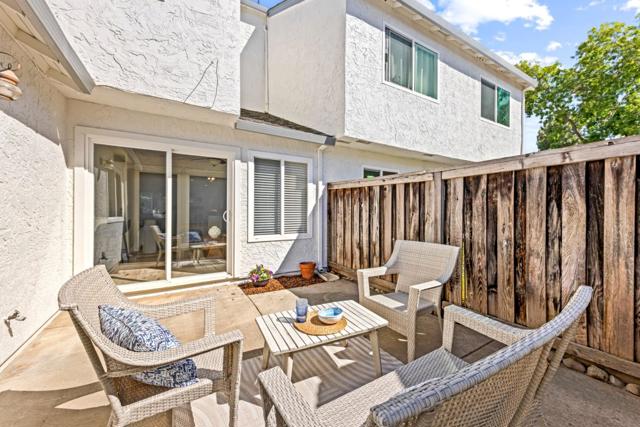 15072 Yosemite Way, Morgan Hill CA: https://media.crmls.org/mediaz/a6c40ca6-dae9-4c88-bec7-9740b109a032.jpg