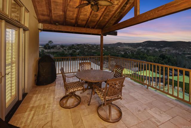 18351 WOODS HILL, Ramona CA: https://media.crmls.org/mediaz/a6c43953-9d8f-478f-b827-e38af713f96b.jpg