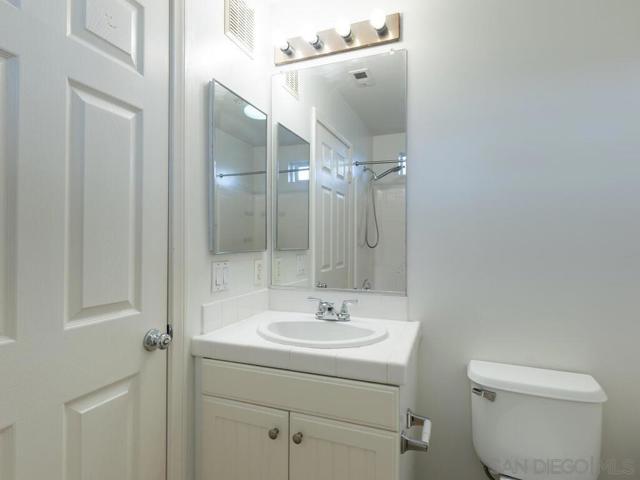 8732 Esplanade Park Lane, San Diego CA: https://media.crmls.org/mediaz/a6c4a421-16ac-4c60-a255-4d0a0ebaa213.jpg