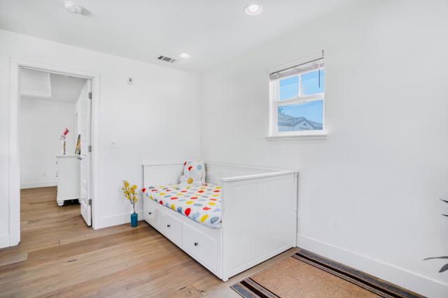 Image 9 of 38 For 109 Avellino Way