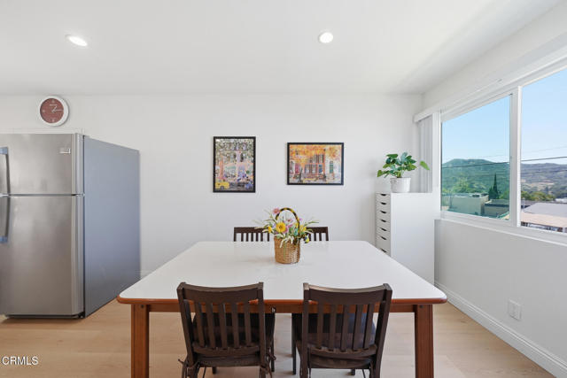 Detail Gallery Image 10 of 27 For 10260 Plainview Ave #12,  Los Angeles,  CA 91042 - 3 Beds | 2/1 Baths