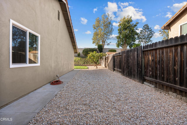 Detail Gallery Image 33 of 49 For 2437 Kimberly Ave, Camarillo,  CA 93010 - 3 Beds | 2 Baths