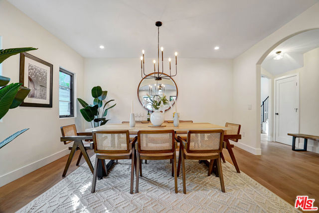 8617 Rugby Drive, West Hollywood CA: https://media.crmls.org/mediaz/a6cb9d89-a8ab-4240-a2a1-4f41d659fb08.jpg