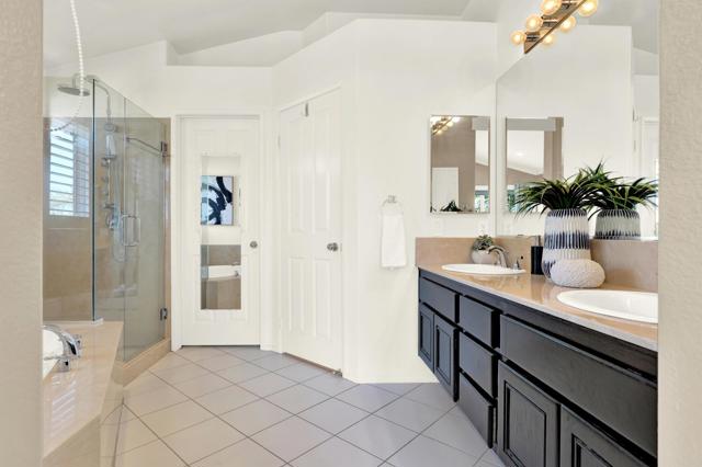 Detail Gallery Image 47 of 65 For 13611 Tradition St, San Diego,  CA 92128 - 4 Beds | 3 Baths