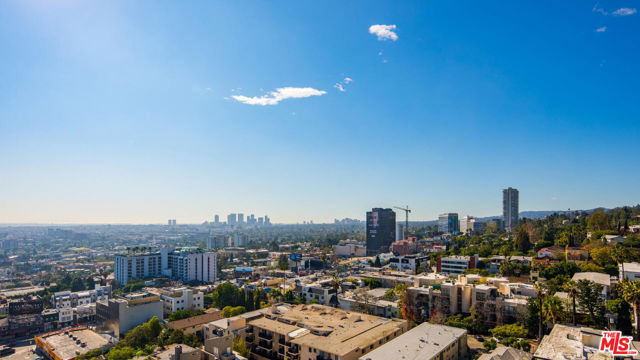 8787 Shoreham Drive, West Hollywood CA: https://media.crmls.org/mediaz/a6cc8d21-4cc2-4029-875d-5df51c52714f.jpg