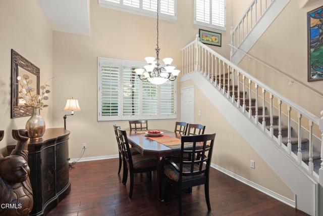 985 Corte Augusta, Camarillo CA: https://media.crmls.org/mediaz/a6ccc223-5636-44e4-b3f6-efe1692e9f95.jpg