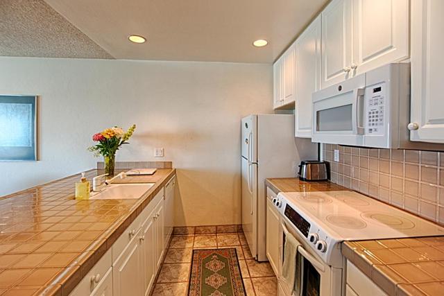 101 Shell Drive, Watsonville CA: https://media.crmls.org/mediaz/a6cd1dfc-621a-407b-ae14-36cdbb766a1f.jpg