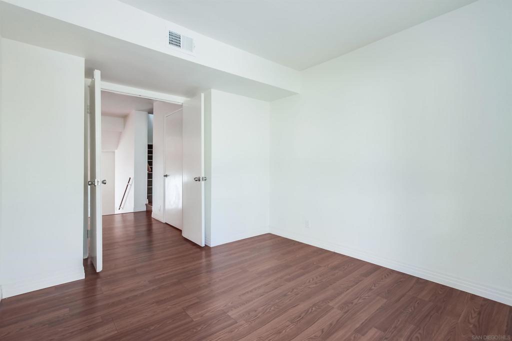 MLS #250042575SD image #12