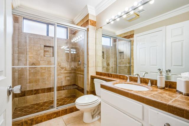 76761 Chrysanthemum Way, Palm Desert, CA 92211