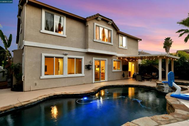 2593 Camel Back Rd, Brentwood CA: https://media.crmls.org/mediaz/a6cfff5d-cf9d-4dcb-a229-11062eb03df0.jpg