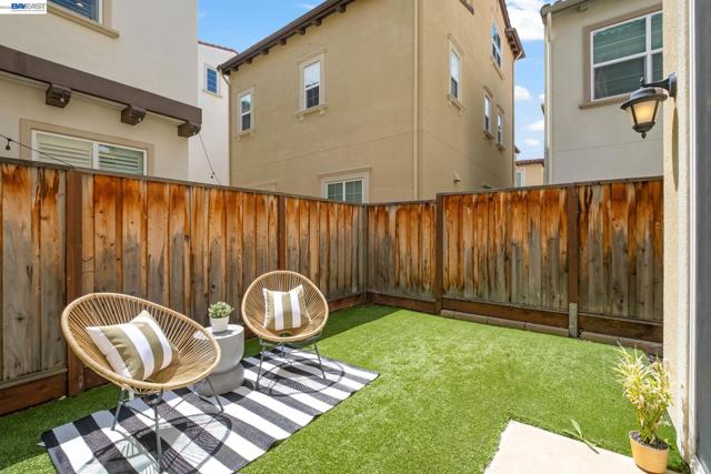 5119 Rowan Drive, San Ramon CA: https://media.crmls.org/mediaz/a6d06921-d0e0-434d-bfa7-41f6ab63ff2f.jpg