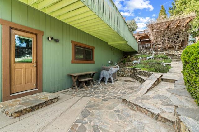 17370 Lakeview Drive, Morgan Hill CA: https://media.crmls.org/mediaz/a6d07a10-edd9-4509-9ccb-bdef60320516.jpg