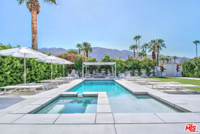 678 S Thornhill Road, Palm Springs CA: https://media.crmls.org/mediaz/a6d17055-6e84-4a1a-97a6-4f15a4120e15.jpg