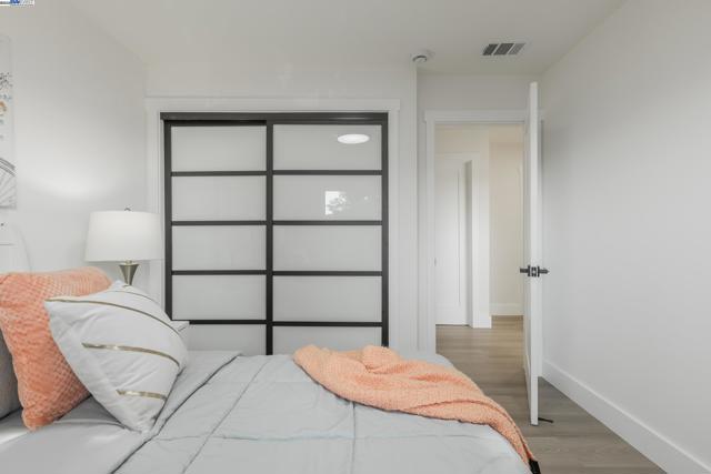 1568 Fallen Leaf Dr, Milpitas CA: https://media.crmls.org/mediaz/a6d1ab84-bbc0-4bd7-8ec6-c40a073dc6a8.jpg