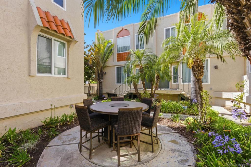 4070 Riviera Dr - photo 10