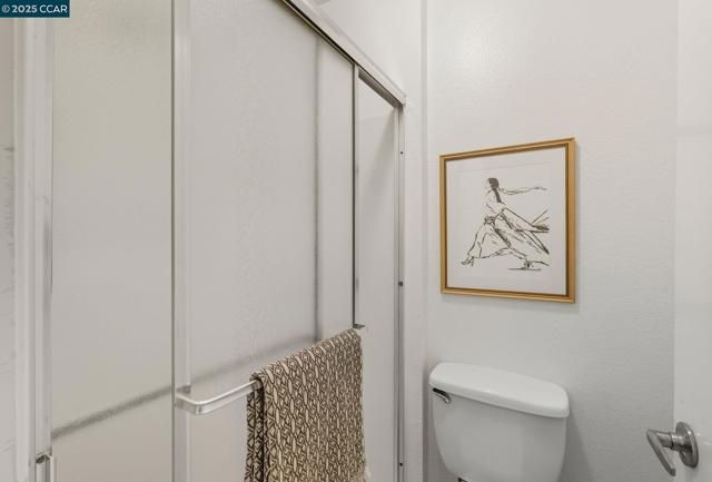 2055 Sierra Rd, Concord CA: https://media.crmls.org/mediaz/a6d2c538-c688-4754-b124-cefbf54d3c1b.jpg