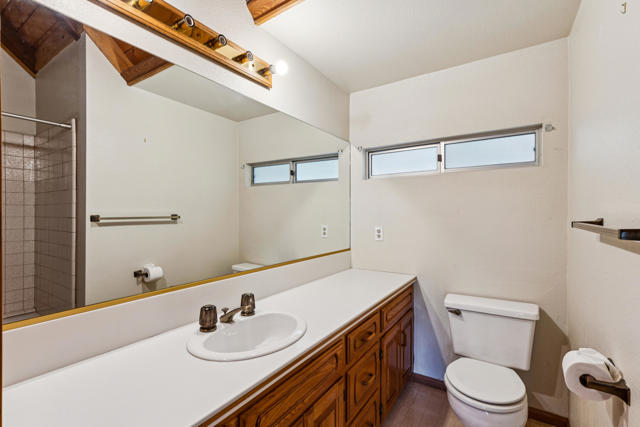 27157 Peninsula Drive, Lake Arrowhead, CA 92352