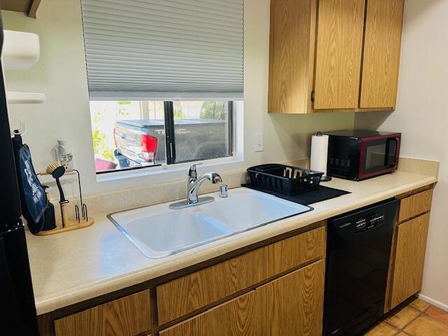 40511 Pebble Beach Circle, Palm Desert CA: https://media.crmls.org/mediaz/a6d5f163-795a-4344-860b-a3be59c191ac.jpg