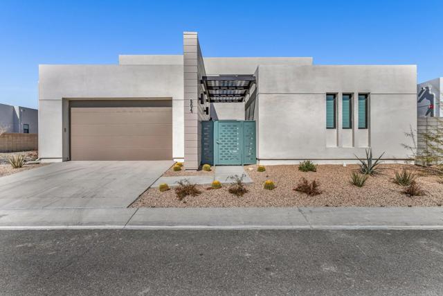 Detail Gallery Image 2 of 52 For 455 Palladium Bld, Palm Springs,  CA 92262 - 3 Beds | 3/1 Baths