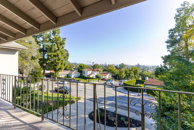 Detail Gallery Image 31 of 57 For 817 E Mountain St, Glendale,  CA 91207 - 5 Beds | 4/1 Baths