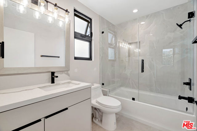 1921 Federal Avenue, Los Angeles CA: https://media.crmls.org/mediaz/a6d777bc-4a1d-4937-b147-14a46c84062d.jpg