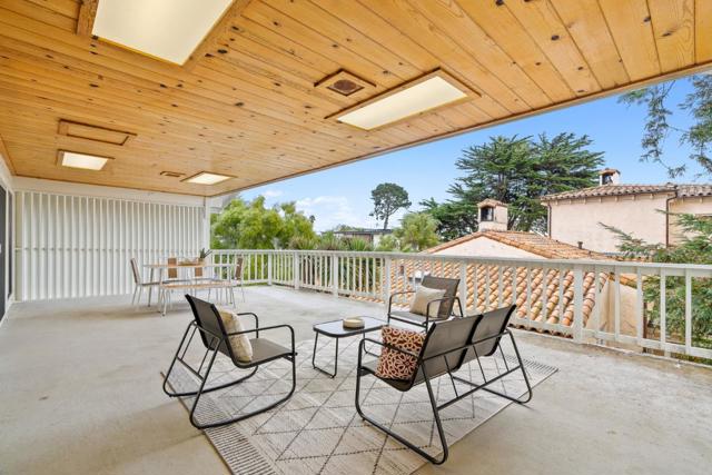 320 Cliff Drive, Aptos CA: https://media.crmls.org/mediaz/a6d80792-8564-4ec1-ad28-cadf78727449.jpg