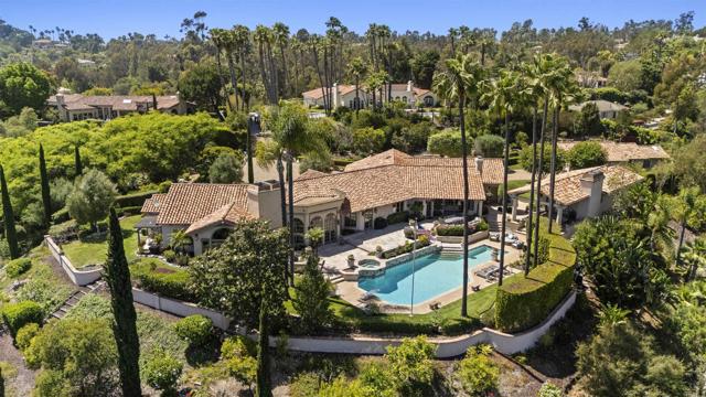 14619 Calle Carla, Rancho Santa Fe CA: https://media.crmls.org/mediaz/a6d92ca9-8df9-451d-a777-5232c51b0987.jpg
