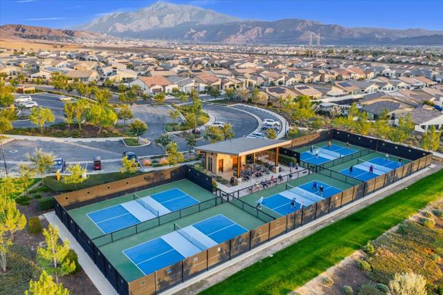 1514 Overpark Lane, Beaumont CA: https://media.crmls.org/mediaz/a6db1f96-ebcc-4ce6-b879-3d2b9f0fca26.jpg