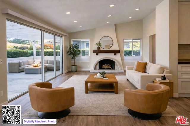 2213 Crespi Lane photo 1