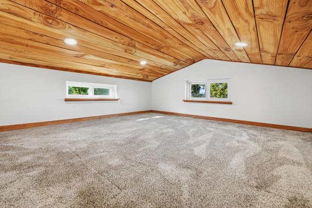 15 Braemoor Drive, Santa Cruz CA: https://media.crmls.org/mediaz/a6de38f4-934b-4dd3-9ae1-9f69398ed7bc.jpg