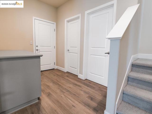 270 Guthrie Lane, Brentwood CA: https://media.crmls.org/mediaz/a6df262a-a473-40dc-a98b-616e1870da0a.jpg