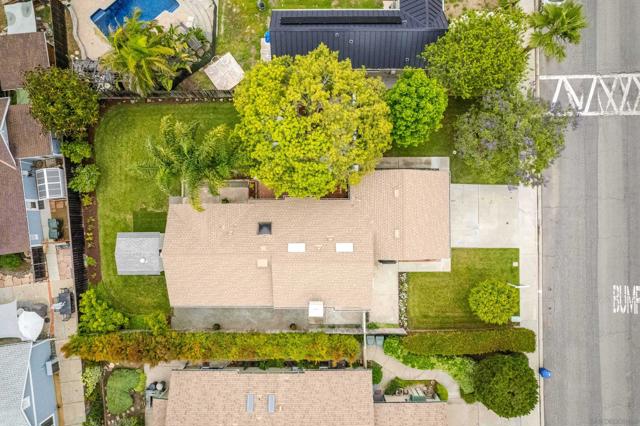 1130 Lake Ridge Dr, San Marcos CA: https://media.crmls.org/mediaz/a6dfca60-b1b2-4955-8bc0-523de891cf41.jpg