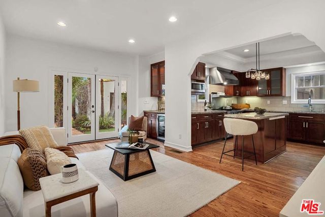 10615 Esther Avenue, Los Angeles CA: https://media.crmls.org/mediaz/a6e0474c-43fb-4187-b47f-2eceeb6cdb8b.jpg