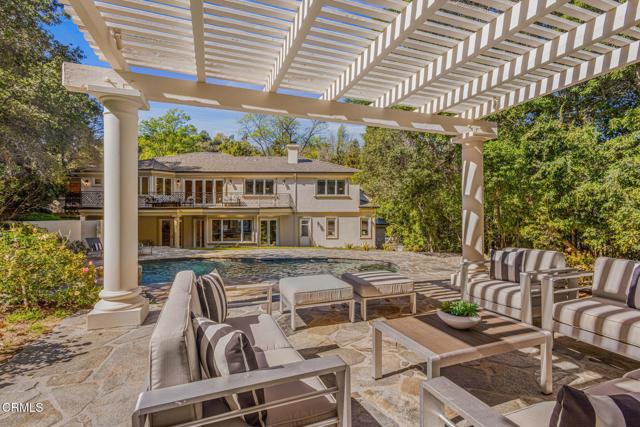 Detail Gallery Image 15 of 50 For 4080 Dover Rd, La Canada Flintridge,  CA 91011 - 5 Beds | 6/1 Baths