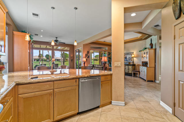 Image 19 of 62 For 44391 Royal Lytham Drive