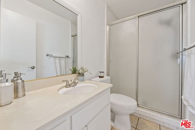 1730 Camden Avenue, Los Angeles CA: https://media.crmls.org/mediaz/a6e28914-5a12-4d93-af69-dba3d669f751.jpg