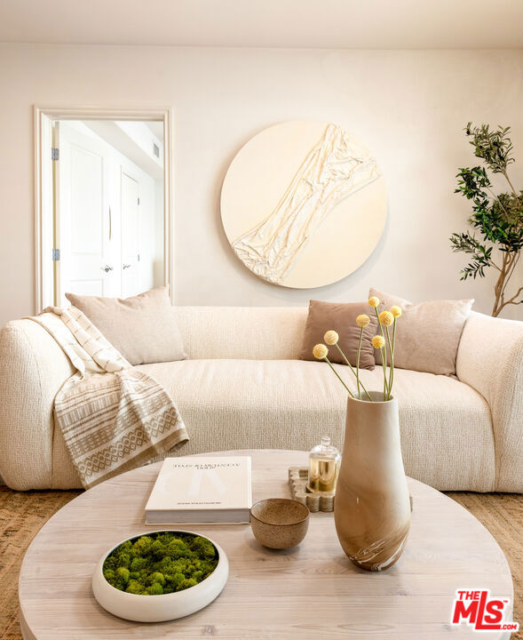 2 Bed Home for Sale in Playa del Rey, California